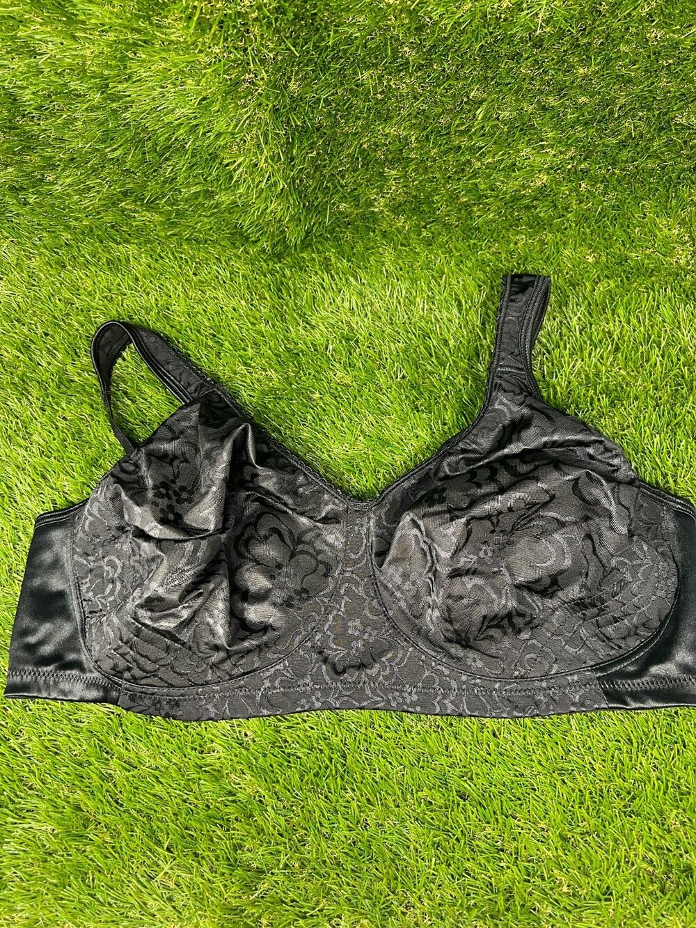 Playtex 44D NO TAG Black 4745 18 Hour Ultimate Lift & Support Wireless Bra